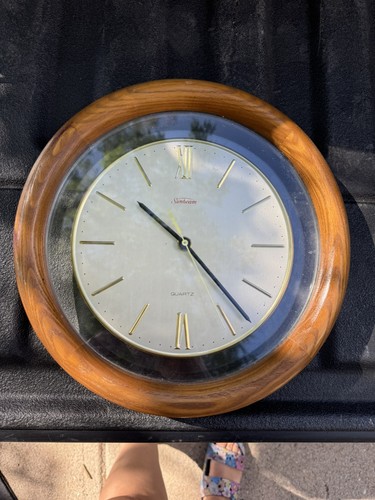Sunbeam wall clock quartz - 12",